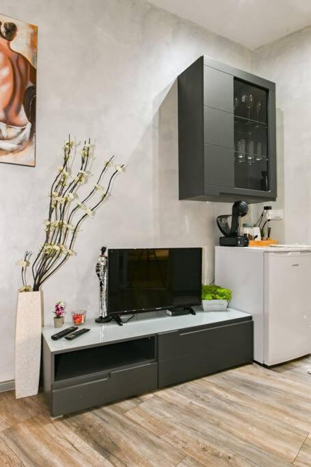 Velar 1Bdr Apartment 소피아 외부 사진